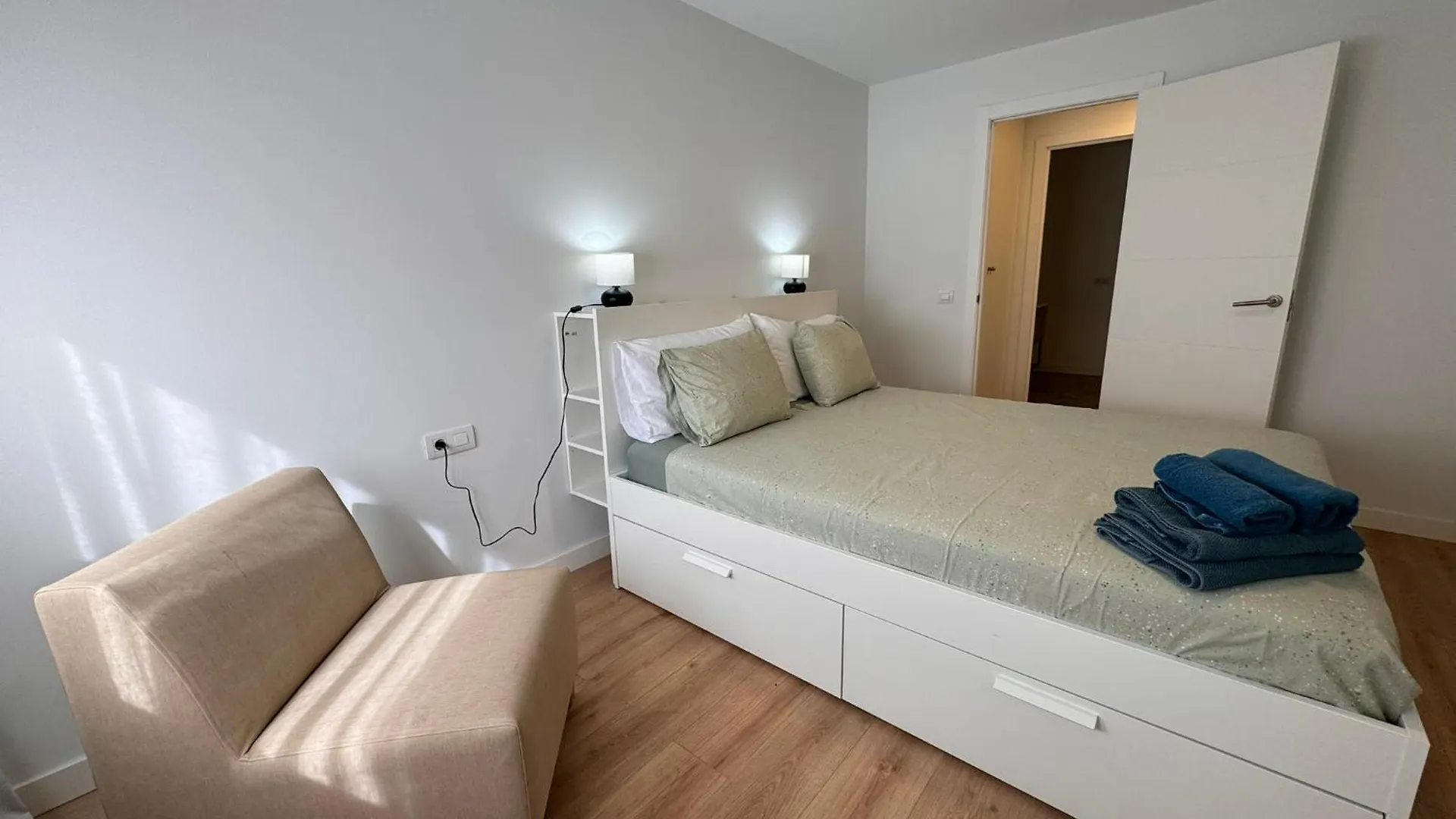 Alquilaencanarias El Faro Beach Apartment El Medano